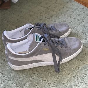 Puma Sneakers